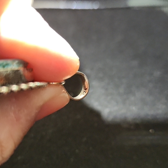 Silver and Blue Geode Pendant - Picture 2 of 2